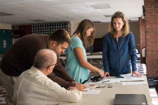 U N E researcher Jennifer Stiegler-Balfour and students test a subject